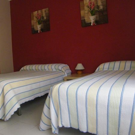 Pension Corona Saragozza Esterno foto